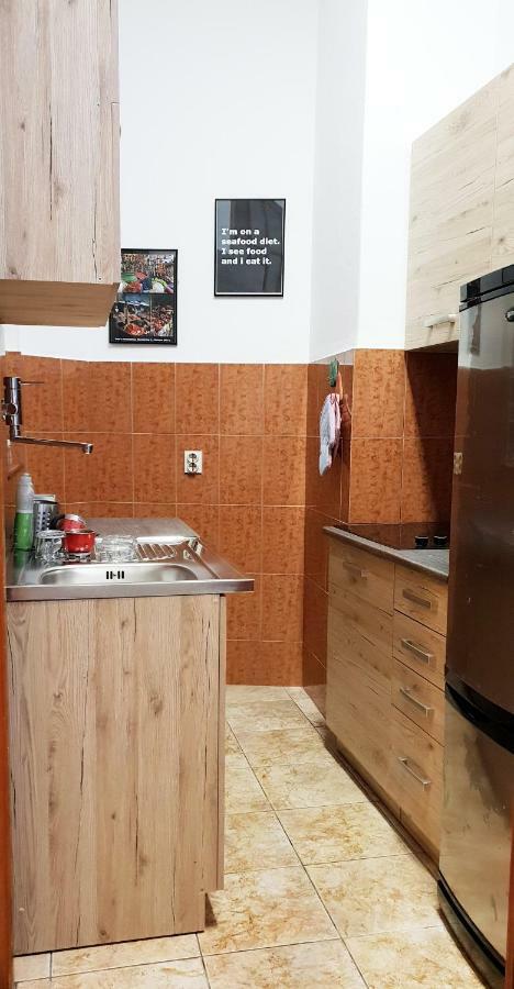 Apartman Kyra Pula Luaran gambar